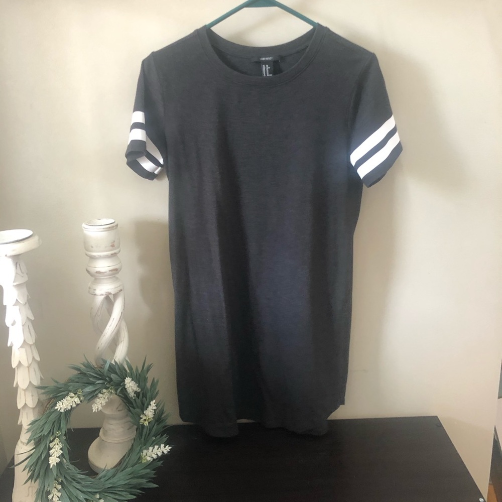 T-shirt dress